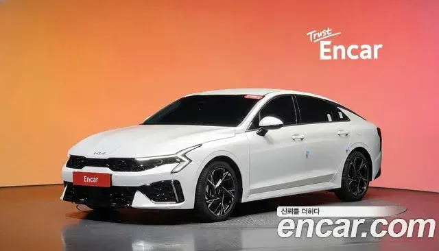 Kia K5 2.0 Prestige 2025