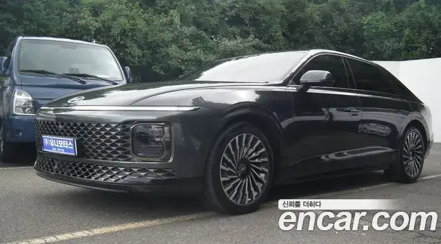 Hyundai Grandeur Calligraphy 2024
