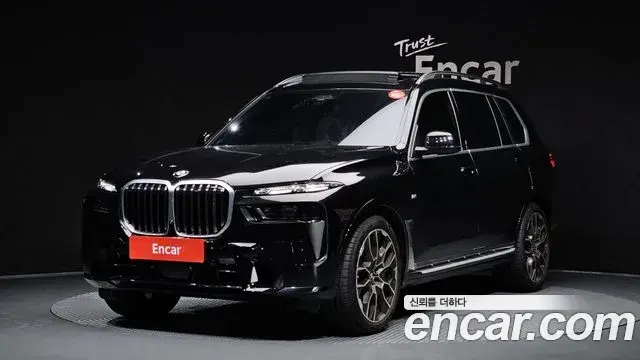 BMW X7 xDrive 40i M Sport 7STR 2025