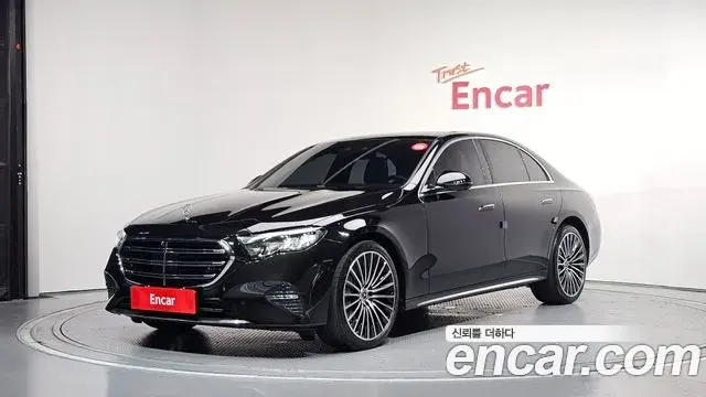 Mercedes-Benz E-Class E220d 4MATIC Exclusive 2024