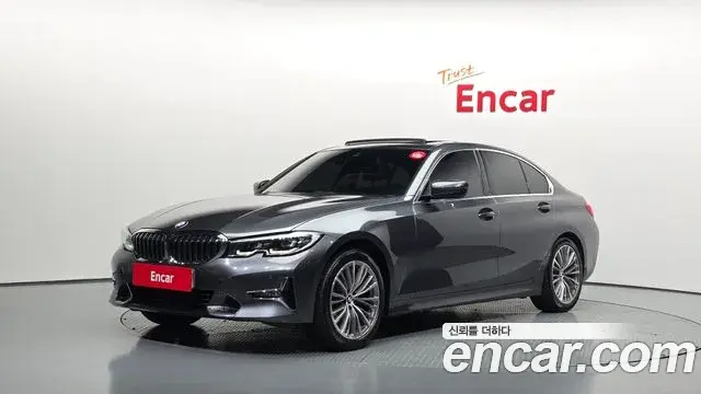 BMW 3-Series 320i Luxury 2021