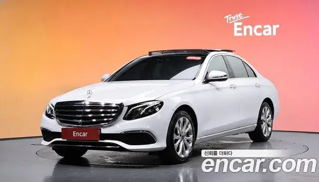 Mercedes-Benz E-Class E300 Exclusive 2019