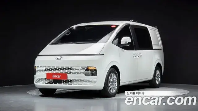 Hyundai Staria Cargo 5-Seater Modern 2022