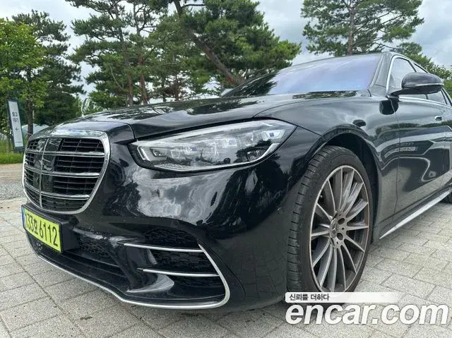 Mercedes-Benz S-Class S450 4MATIC 2025