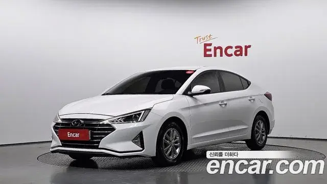 Hyundai AVANTE 1.6 Smart 2019