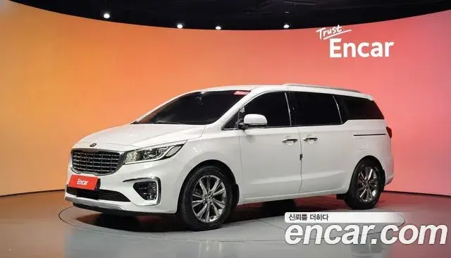 Kia Carnival 9-Seater Noblesse Special 2020