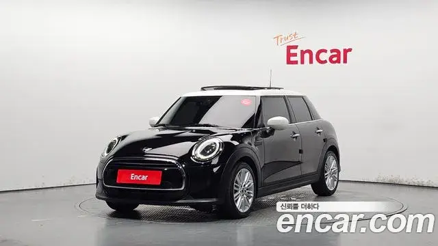 Mini Cooper 5-Door Classic Plus 3rd 2022