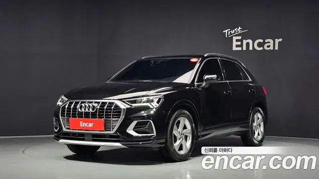 Audi Q3 35 TDI Premium 2020