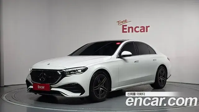 Mercedes-Benz E-Class E300 4MATIC AMG Line 2026