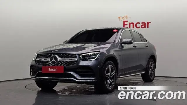 Mercedes-Benz GLC-Class GLC300e 4MATIC Coupe 2021