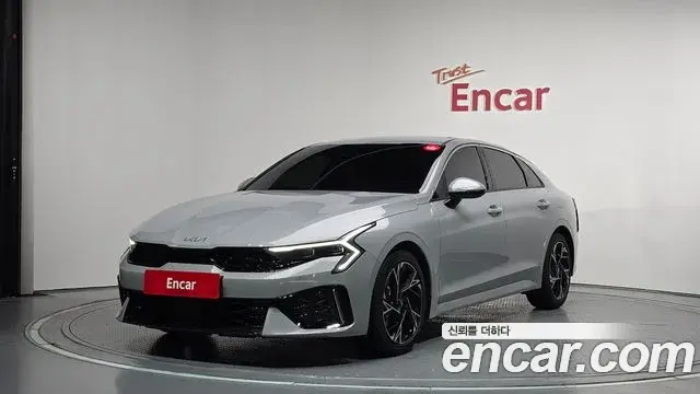 Kia K5 1.6 Turbo Signature 2025