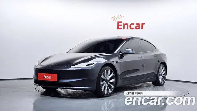 Tesla Model 3 RWD 2024