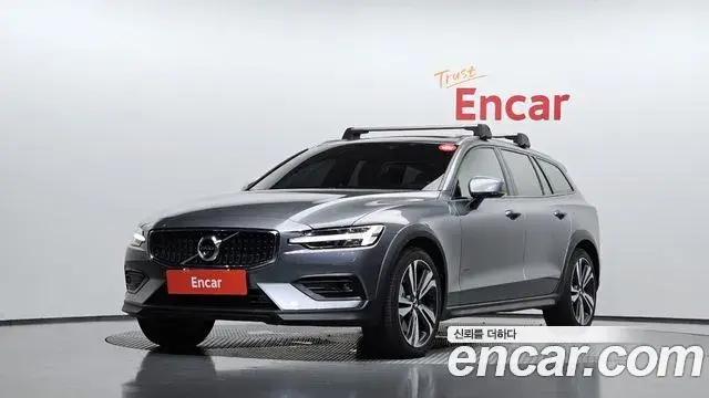 Volvo V60 T5 Pro AWD 2019