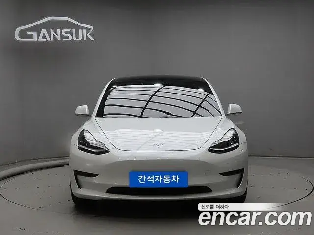 Tesla Model 3 Standard Range Plue RWD 2020