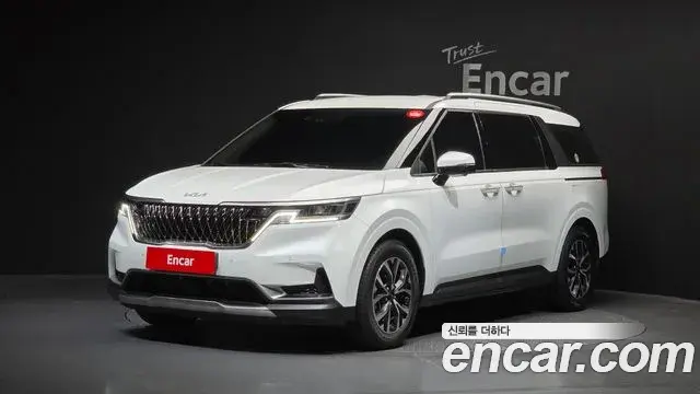 Kia Carnival Gasoline 9-Seater Signature 2022
