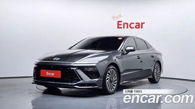 Hyundai Sonata Exclusive 2026