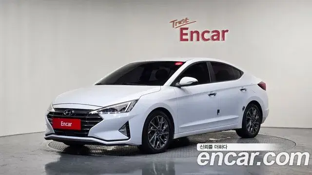 Hyundai AVANTE 1.6 Premium 2019