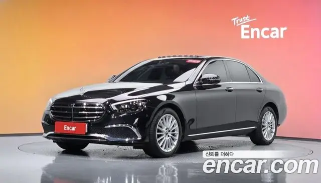 Mercedes-Benz E-Class E250 Exclusive 2022