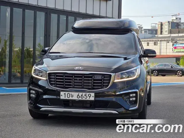 Kia Carnival 7-Seater Hi-Limousine President 2019