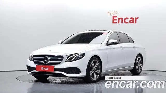 Mercedes-Benz E-Class E300 Avantgarde 2019