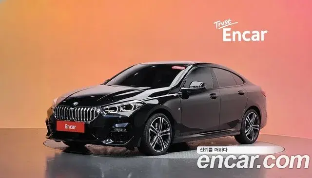 BMW 2-Series 220i M Sports 2023