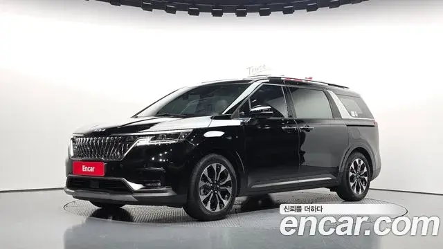 Kia Carnival Gasoline 9-Seater Signature 2022