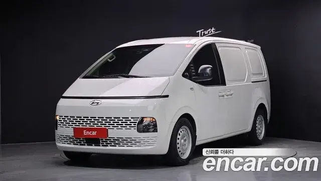 Hyundai Staria Cargo 3-Seater Smart 2022