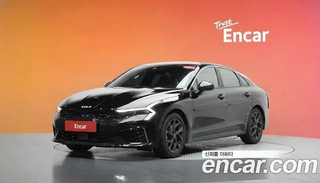 Kia K5 2.0 Signature 2025