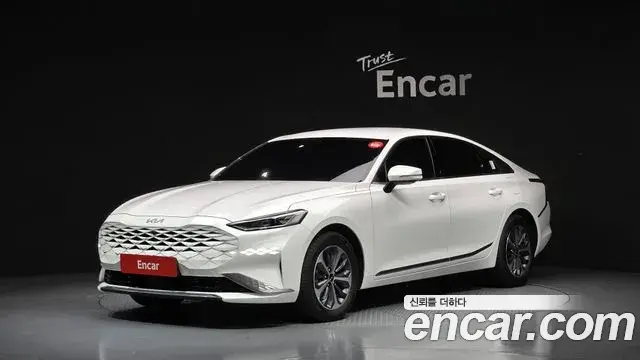 Kia K8 Noblesse 2023