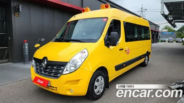 Renault Korea Master School Bus 15-Seater 2019