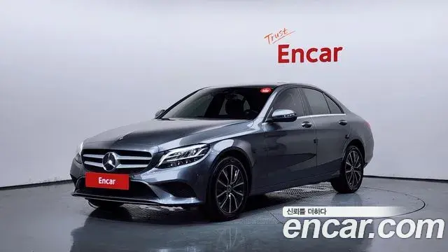 Mercedes-Benz C-Class C200 2019