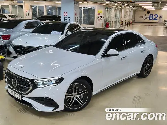 Mercedes-Benz E-Class E300 4MATIC AMG Line 2025