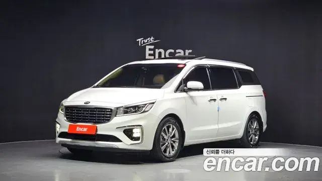 Kia Carnival 9-Seater Noblesse Special 2020