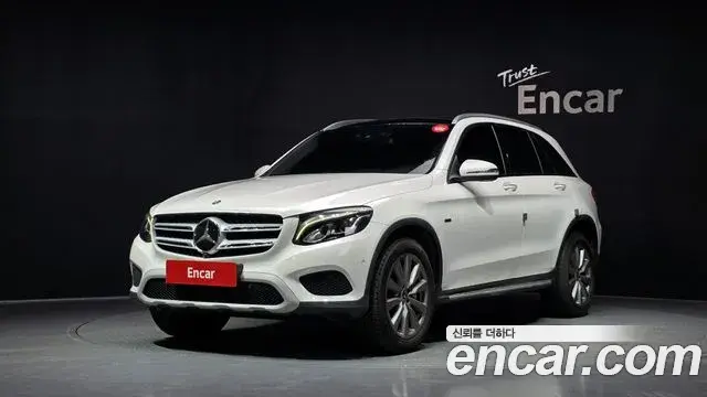 Mercedes-Benz GLC-Class GLC350e 4MATIC Premium 2019