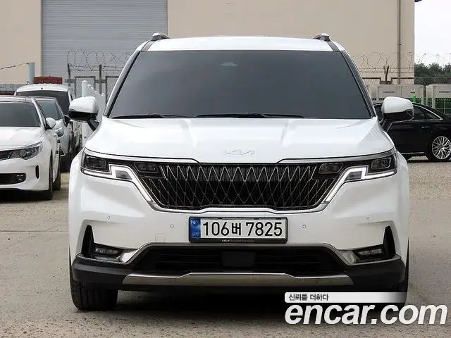Kia Carnival Diesel 9-Seater Noblesse 2023