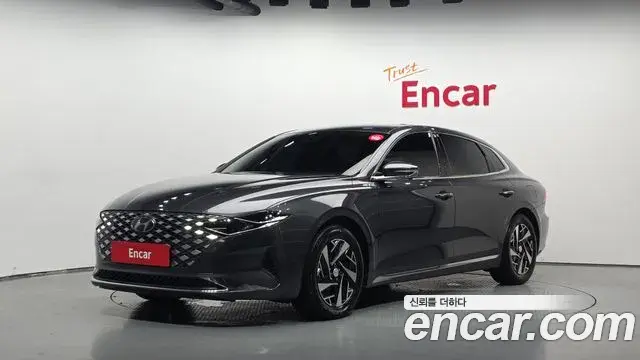 Hyundai Grandeur Le Blanc 2022