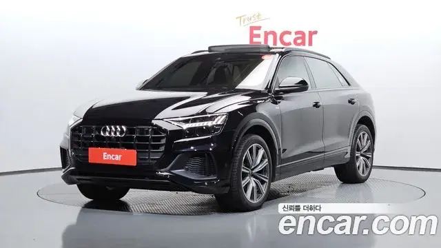 Audi Q8 55 TFSI Quattro Premium 2021