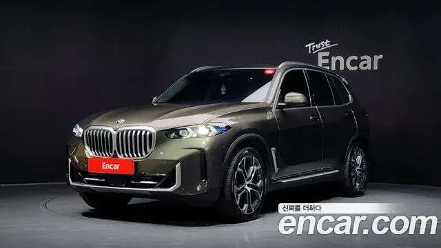 BMW X5 xDrive 40i xLine 2025