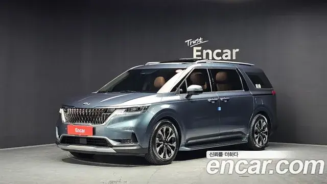 Kia Carnival Gasoline 7-Seater Signature 2021