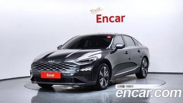 Kia K8 Noblesse 2022