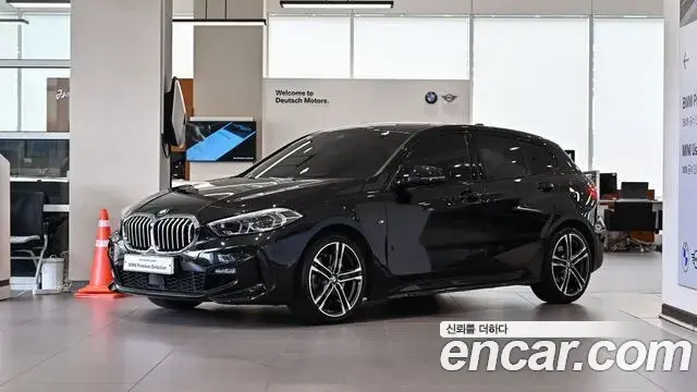 BMW 1-Series 120i M Sports 2023