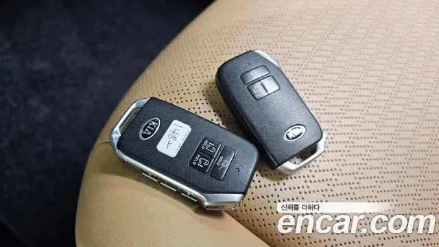 Kia Carnival Diesel 9-Seater Signature 2020 — фото 35