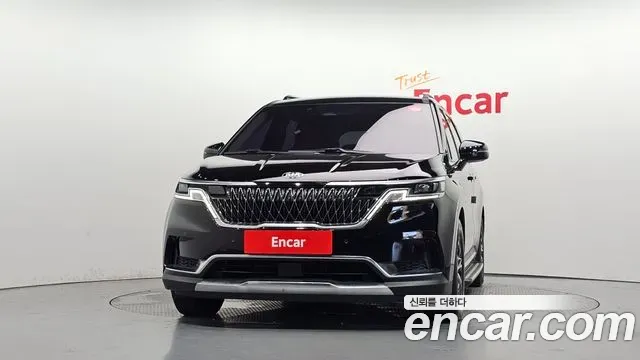 Kia Carnival Diesel 9-Seater Signature 2020 — фото 3