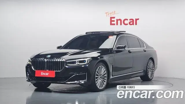 BMW 7-Series 745Le iPerformance Design Pure Excellence 2020