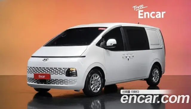 Hyundai Staria Cargo 5-Seater Modern 2022