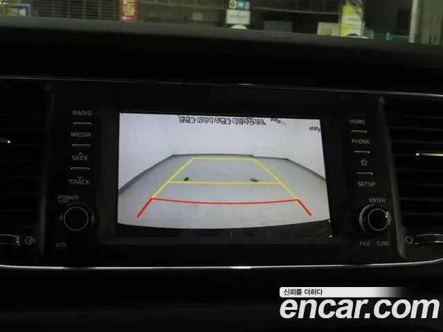 Kia Carnival 9-Seater Luxury 2019 — фото 14