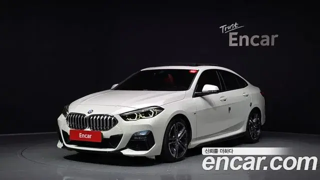 BMW 2-Series 220i M Sports 2021