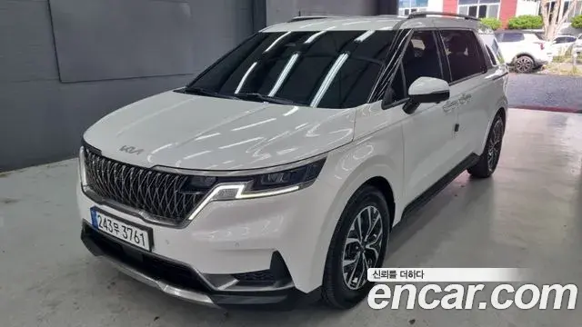 Kia Carnival Gasoline 9-Seater Signature 2023