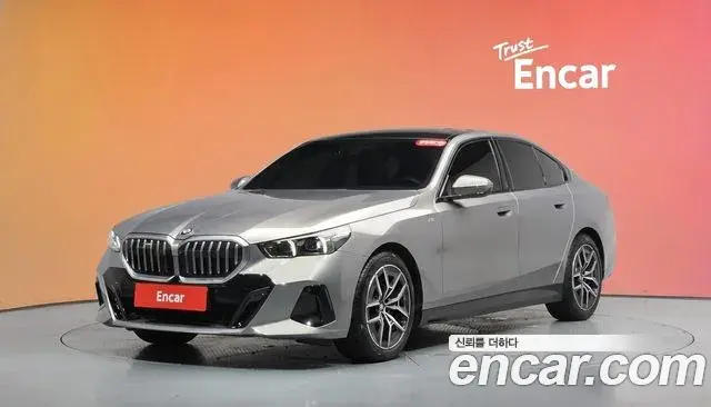 BMW 5-Series 520i M Sport 2025