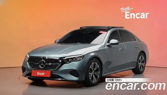 Mercedes-Benz E-Class E200 Avantgarde 2025
